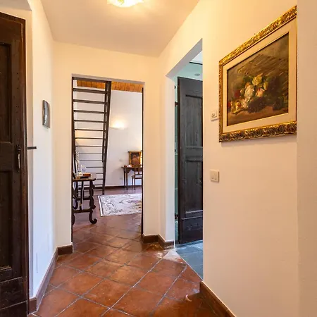 Ginevra - Modern Design & Private Pool *