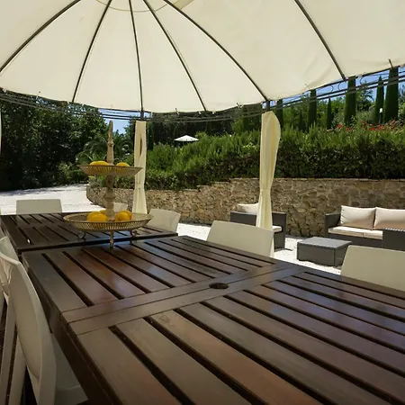 Villa Ginevra - Modern Design & Private Pool *