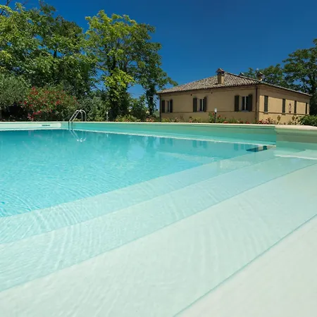 Ginevra - Modern Design & Private Pool Fratte Rosa